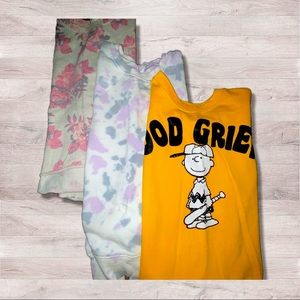 Bundle of three juniors sweatshirts